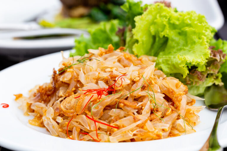 Pomelo salat (Yum Som-O)