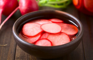 Radiser i eddikelage 