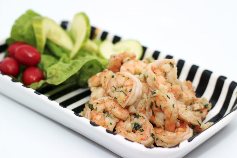 Rejer med hvidløg (Goong Gah Tee-em)